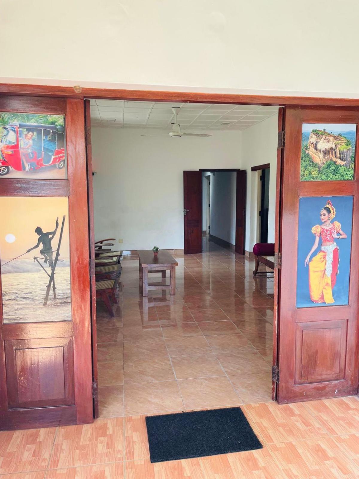 Hotel The Beez Negombo Exterior foto